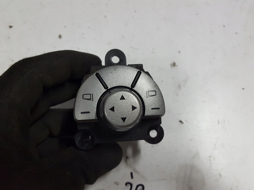 фото №1, Mercedes slk r171 171 04r- перемикачі дзеркал a1718203310