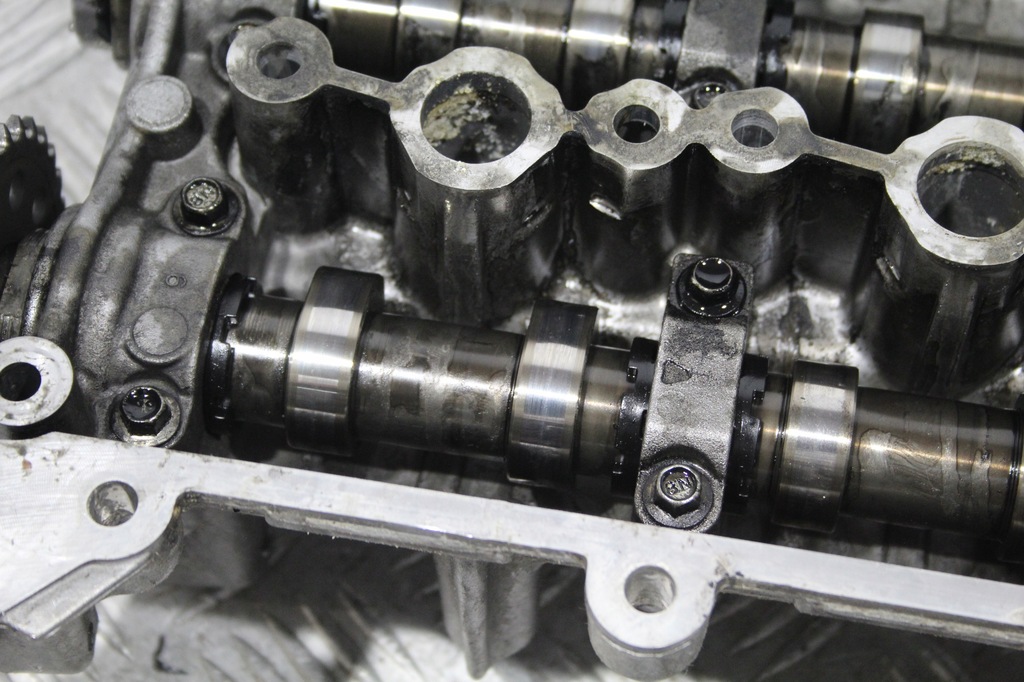 фото №8, Крышка клапанов jaguar f-pace x761 g4d3-6j011-bb