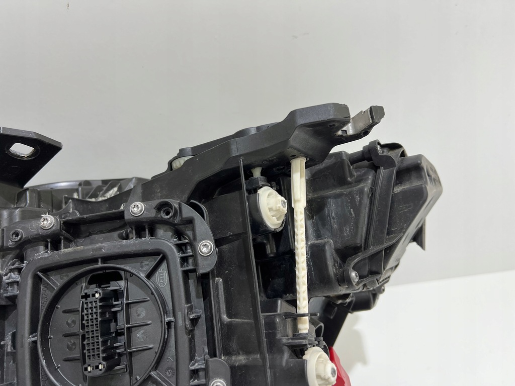 фото №12, Лампа права matrix audi a6 c7 lift 4g0941036