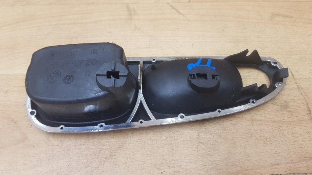 фото №2, Защита ручка правая задняя alfa romeo 156