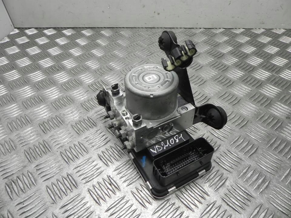 фото №1, Модуль управляющий abs гидравлический volvo s90 ii 2019 31680098