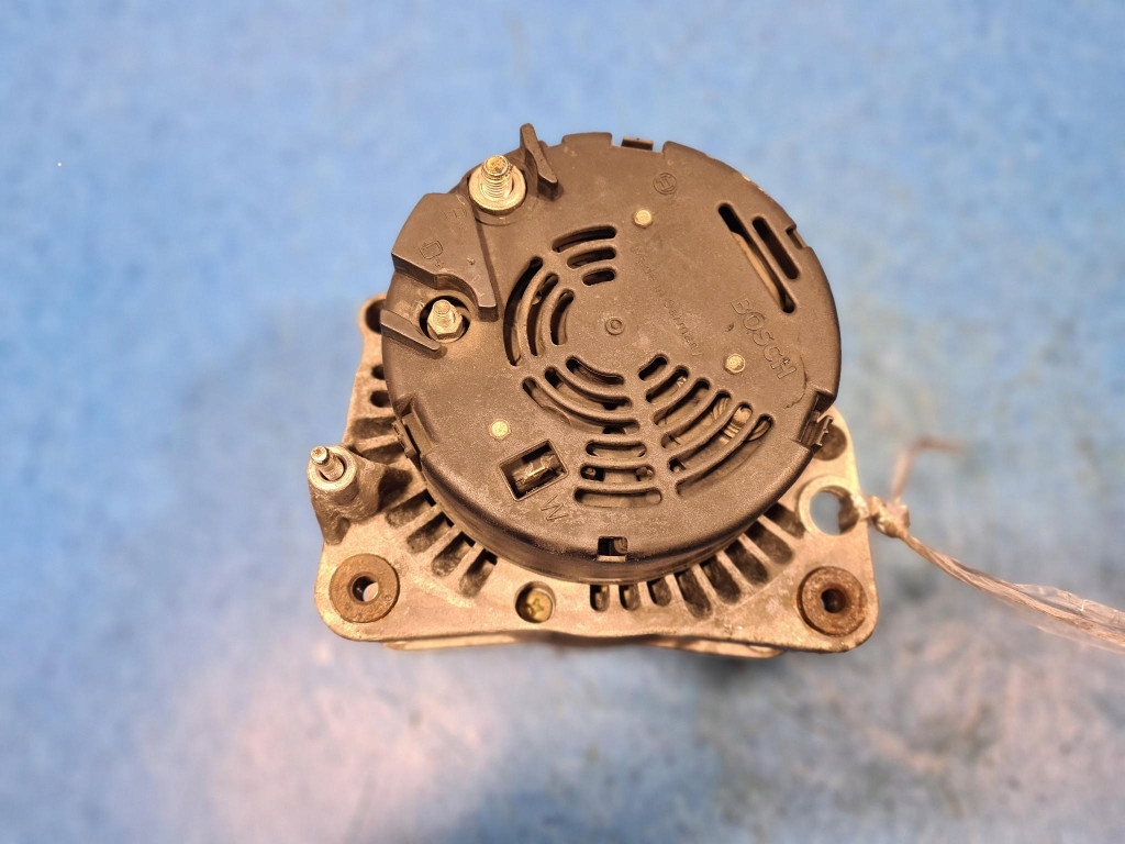 Vw passat b3 1.9 td генератор 028903025e Киев