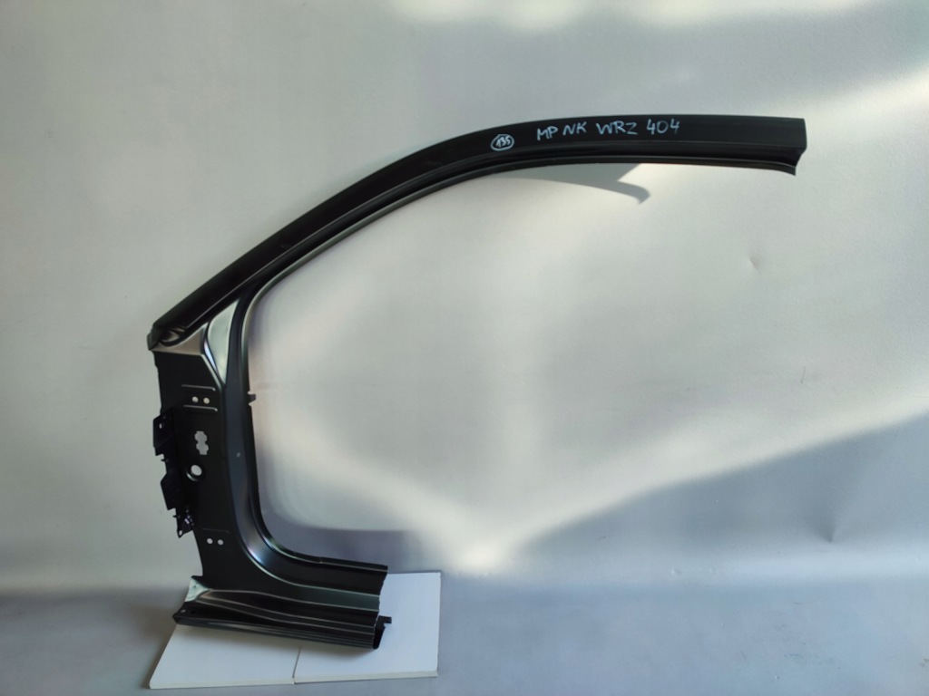 фото №1, Audi a1 8x0 блок двигуна a поріг лівий 8x0803381