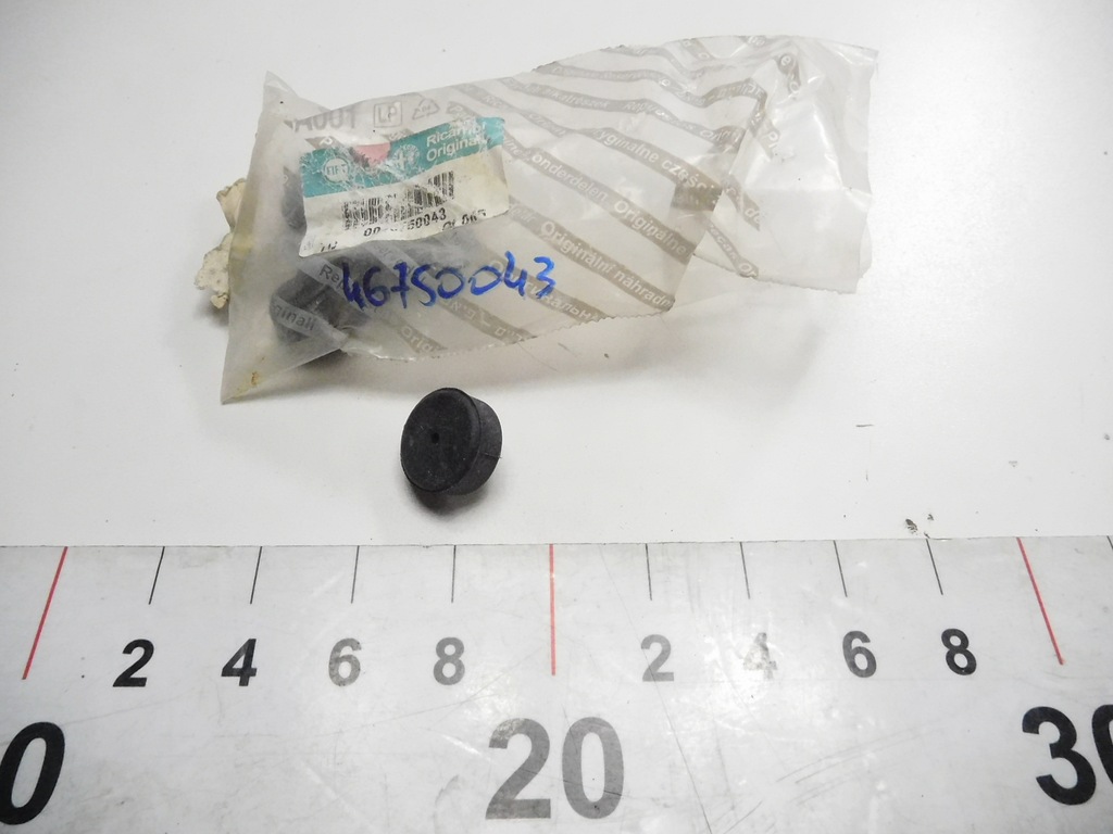 фото №7, Заглушка кришки відсік двигуна punto 46750043