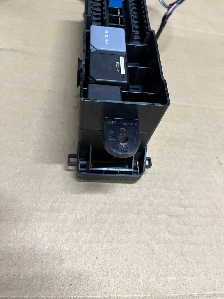 фото №6, Focus mk3 11- коробка предохранителей av6t14k131ac