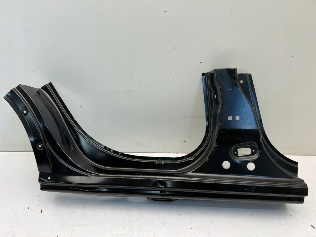 фото №1, Renault captur i порог правый блок двигателя обшивка 13-19