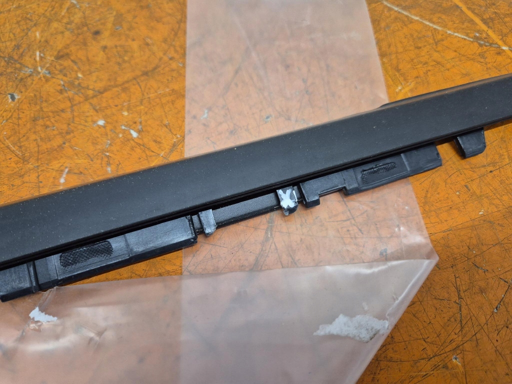 фото №5, Renault captur ii 19- молдинг ущільнювач двері задня права 828206542r