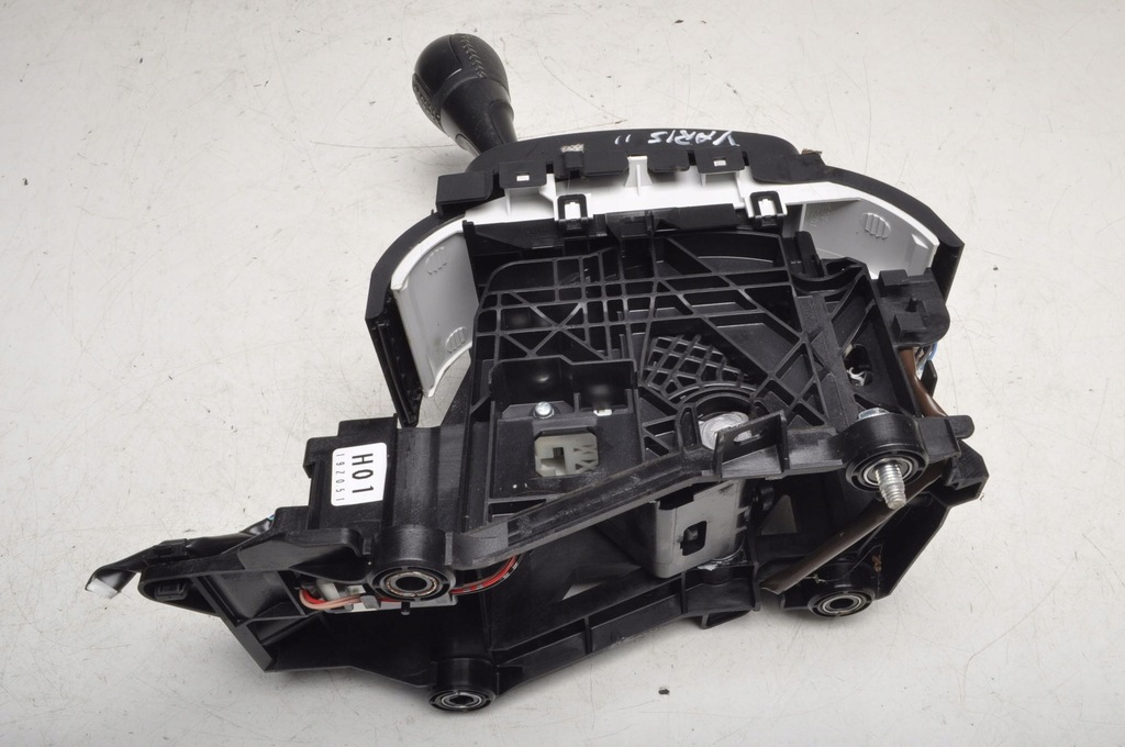 фото №10, Toyota yaris iii lift выборщик домкрат коробки передач