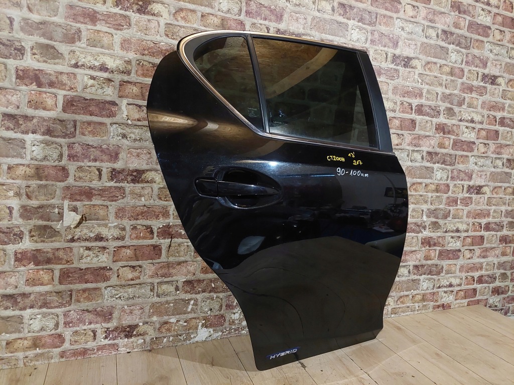 Дверь задняя правое  lexus ct200h kod 217 Цена