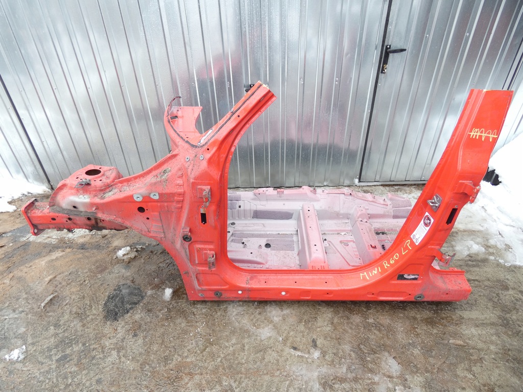 фото №2, Mini r60 countryman one чверть лівий перед b16 лонжерон чашка