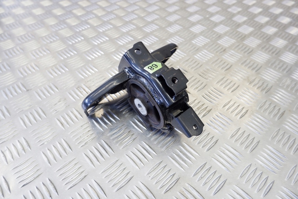 фото №8, Подушка двигуна ліва toyota auris _e18_ 123720t290 1.8l hybrid 73kw 2014