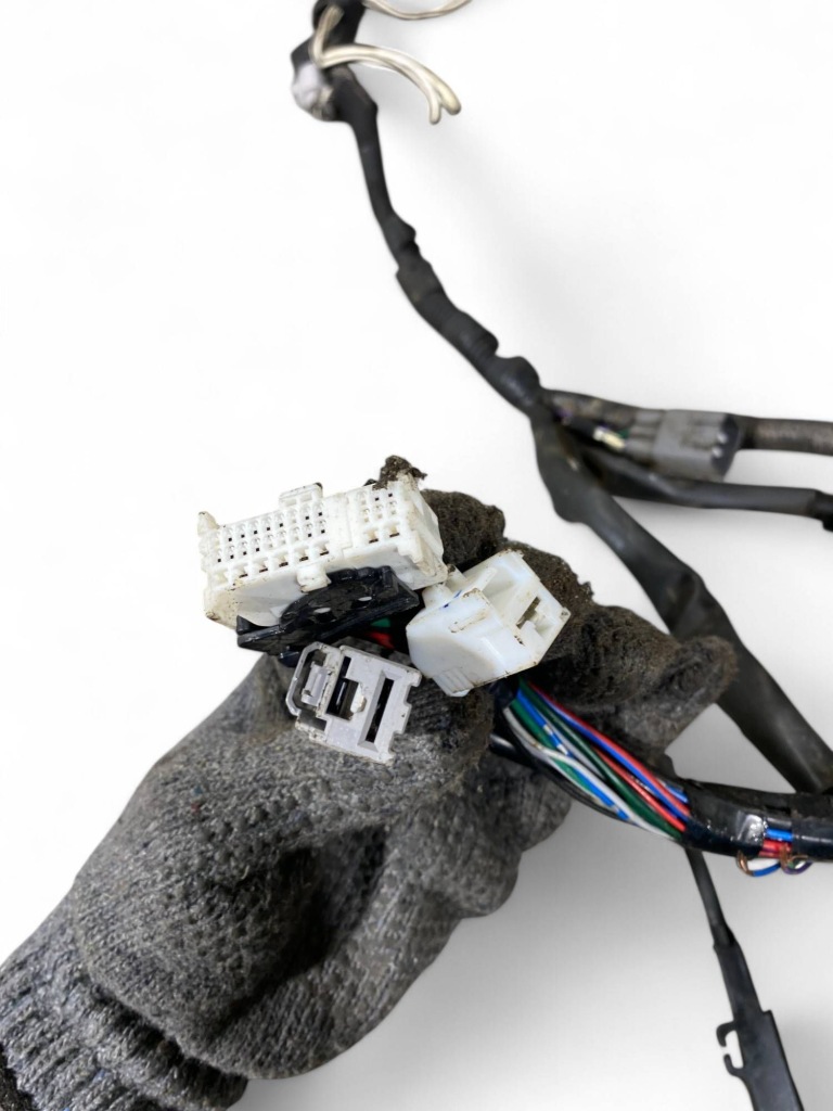 фото №10, Toyota land cruiser j150 2019 джгут трубопровід двигуна