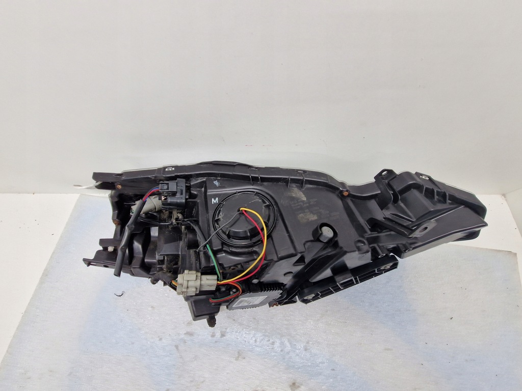 фото №8, Nissan leaf i лампа левый перед передняя led europa