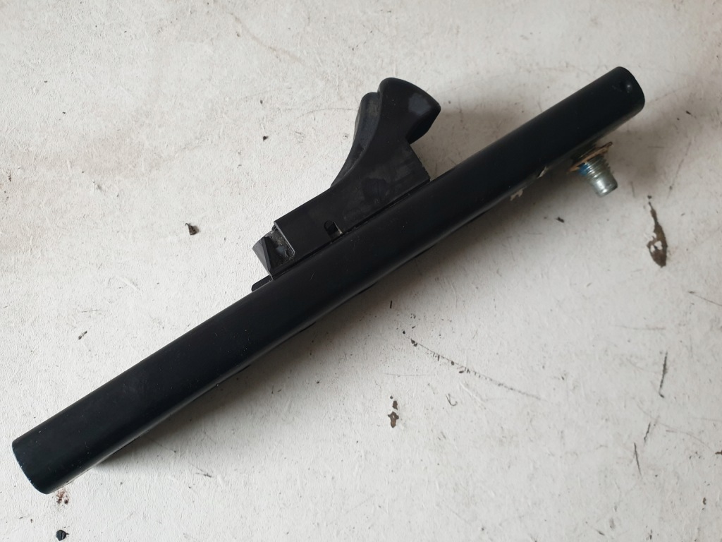 фото №2, Регулировка высоты поперечина безопасности ford transit connect mk1