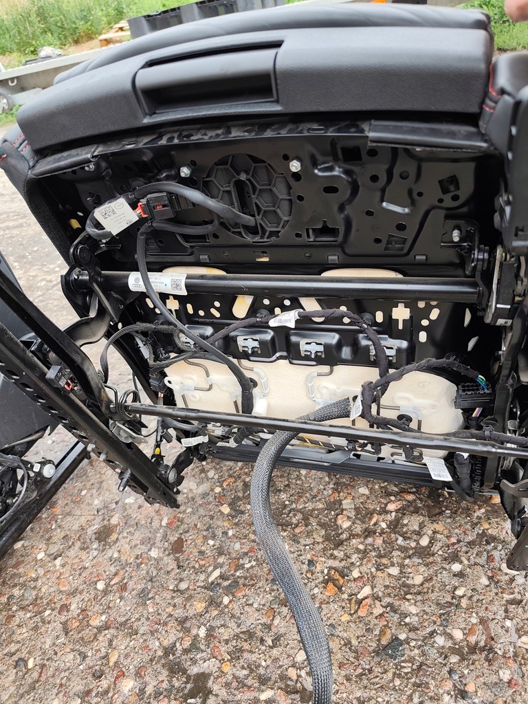 фото №14, Audi rs3 8y сиденья заднее сиденье обшивки europa комплект