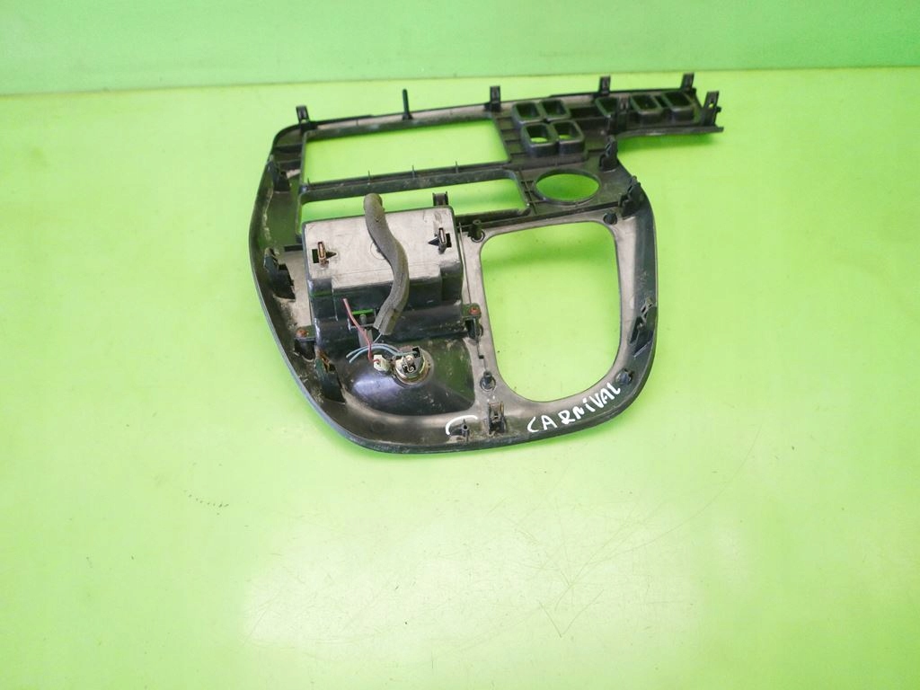 фото №8, Рамка консоль панелі радіо середина kia carnival i