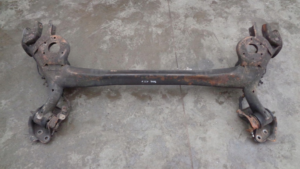 фото №7, Балка задняя oś подвеска fiat 500l 2012- задняя