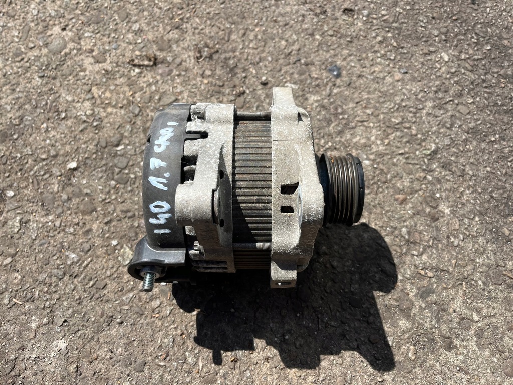 фото №1, Hyundai i40 1.7 crdi генератор