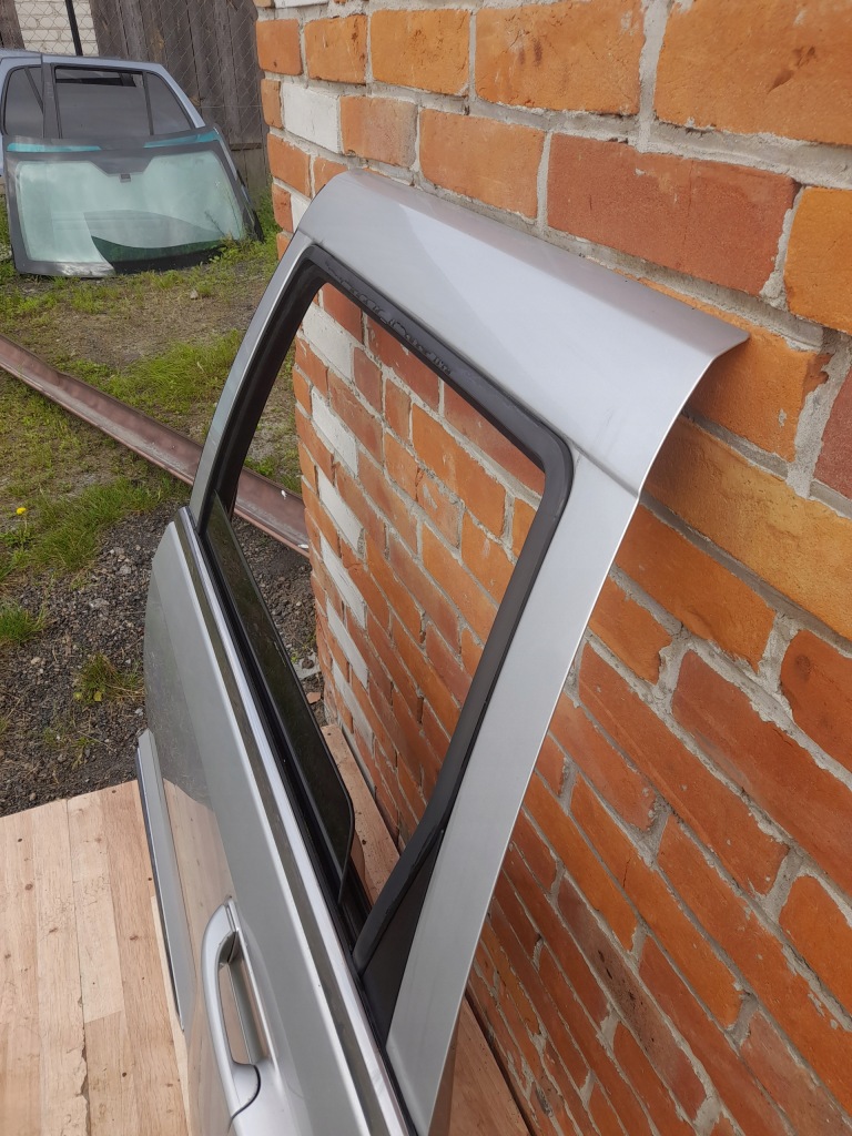 фото №7, Jeep grand cherokee wk 5-10 дверь левый задняя