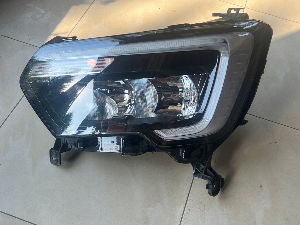 фото №5, Лампа перед левая led renault master 4