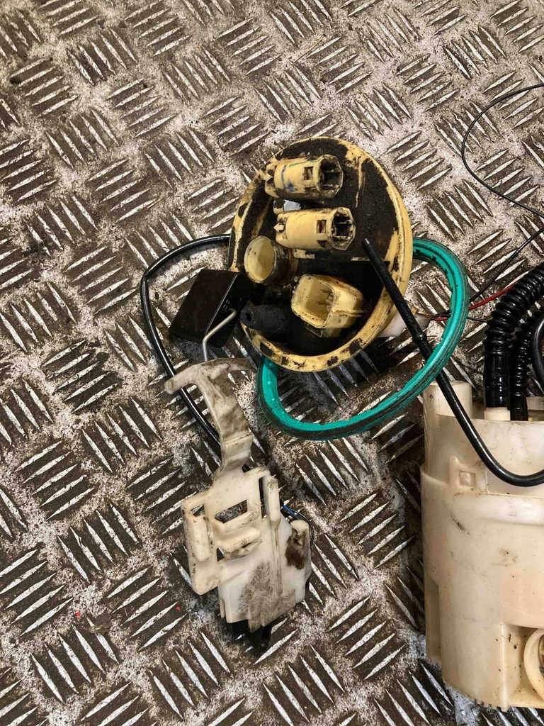 фото №2, Land rover range rover sport l320 насос топлива