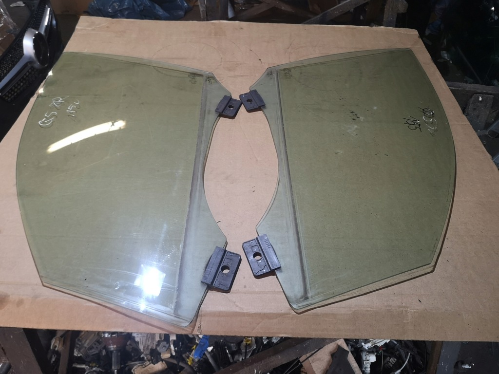 фото №1, Audi q5 8r 2015r стекло правый перед передняя