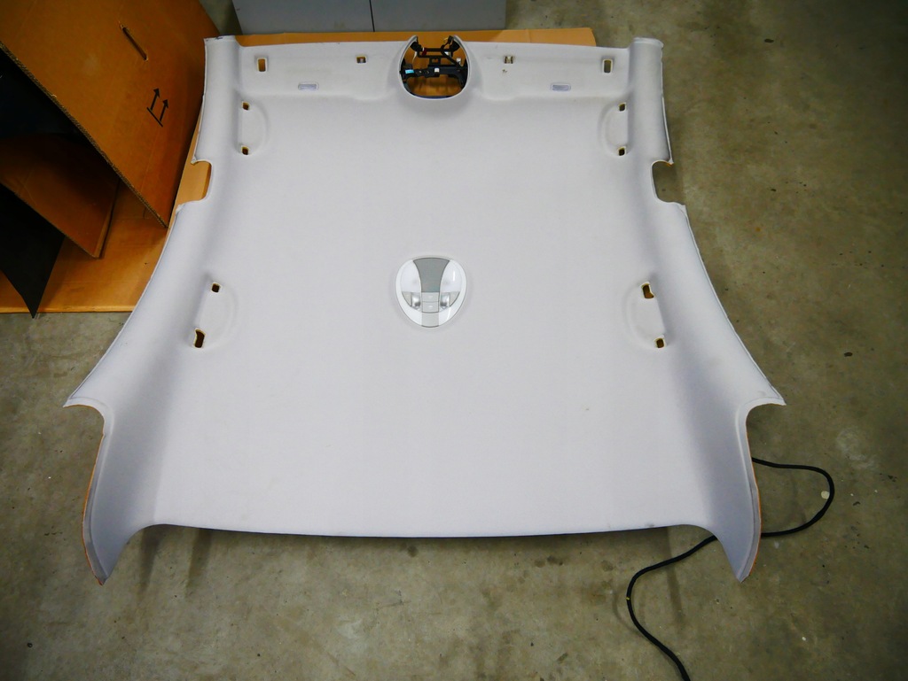 фото №1, Mercedes cls w219 c219 потолок лампа потолочный