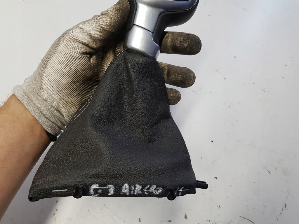 фото №8, Citroen c3 aircross чехол переключения передач ручка