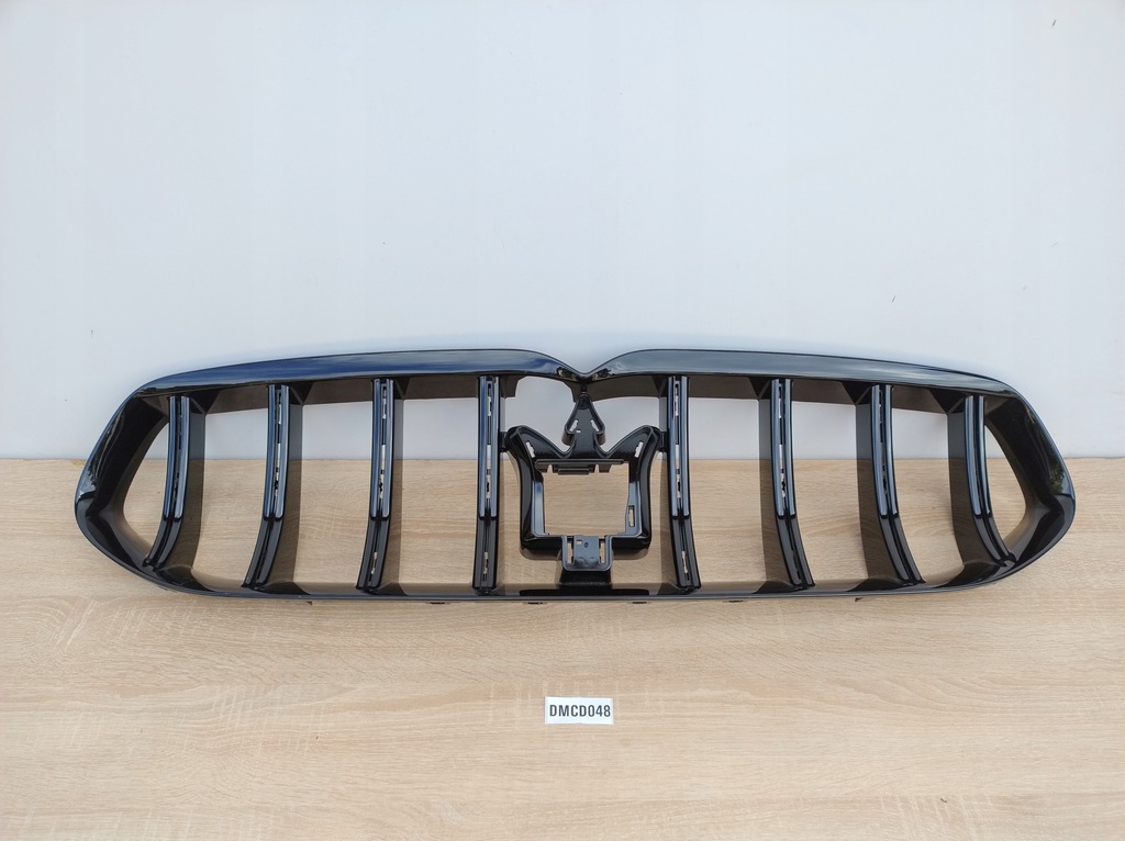 фото №1, Maserati grecale v6 modena решётка радиатора решётка радиатора nowa оригинал 670170829 dmcd048