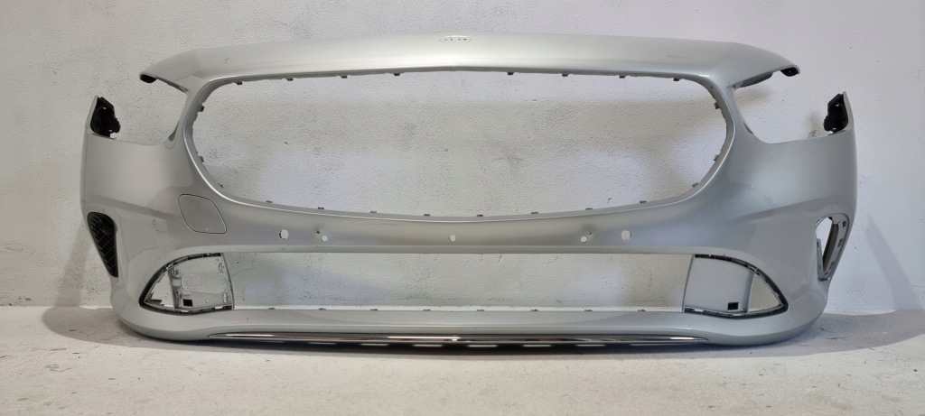 Купить Бампер перед передний mercedes b w247 18-21