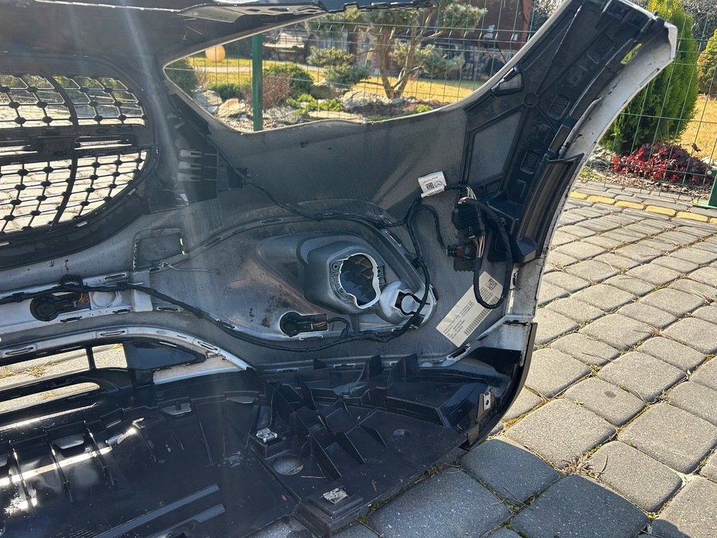 фото №11, Mercedes gla 247 h247 бампер перед передний kompletny 6x pdc