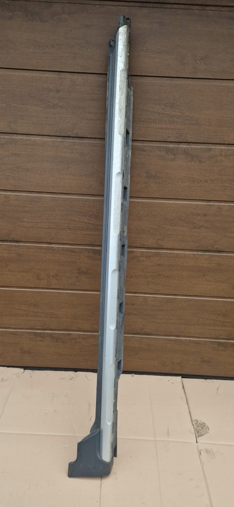 фото №1, Молдинг порог накладка правая vw passat b8 alltrack 3g9853856