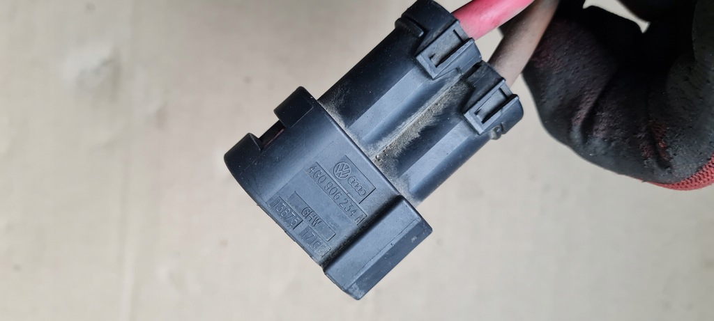 фото №6, S7 4g a7 штекер вентиляторов 4g0906234a a6 s6 c7 4g a4 b8 a5