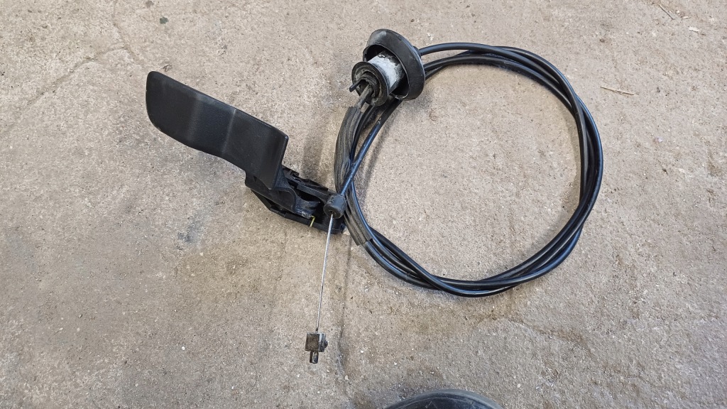 фото №1, Opel crossland трос капот