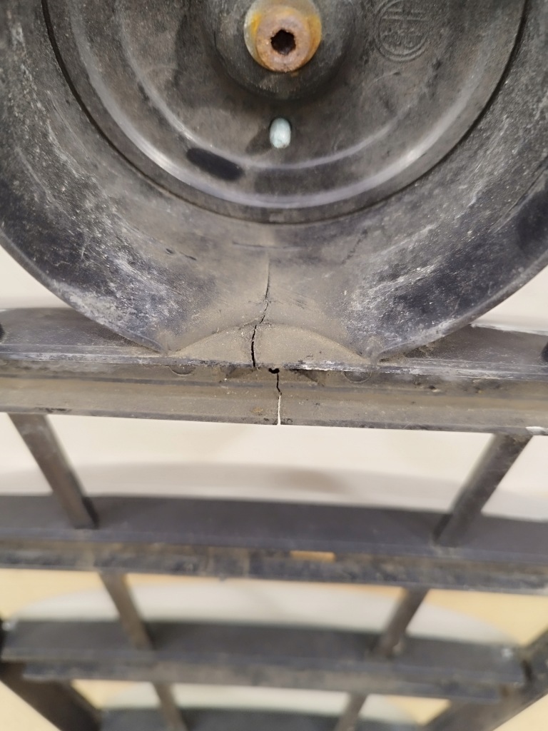 Решётка радиатора решётка радиатора бампера передний alfa romeo mito 156078532 Цена