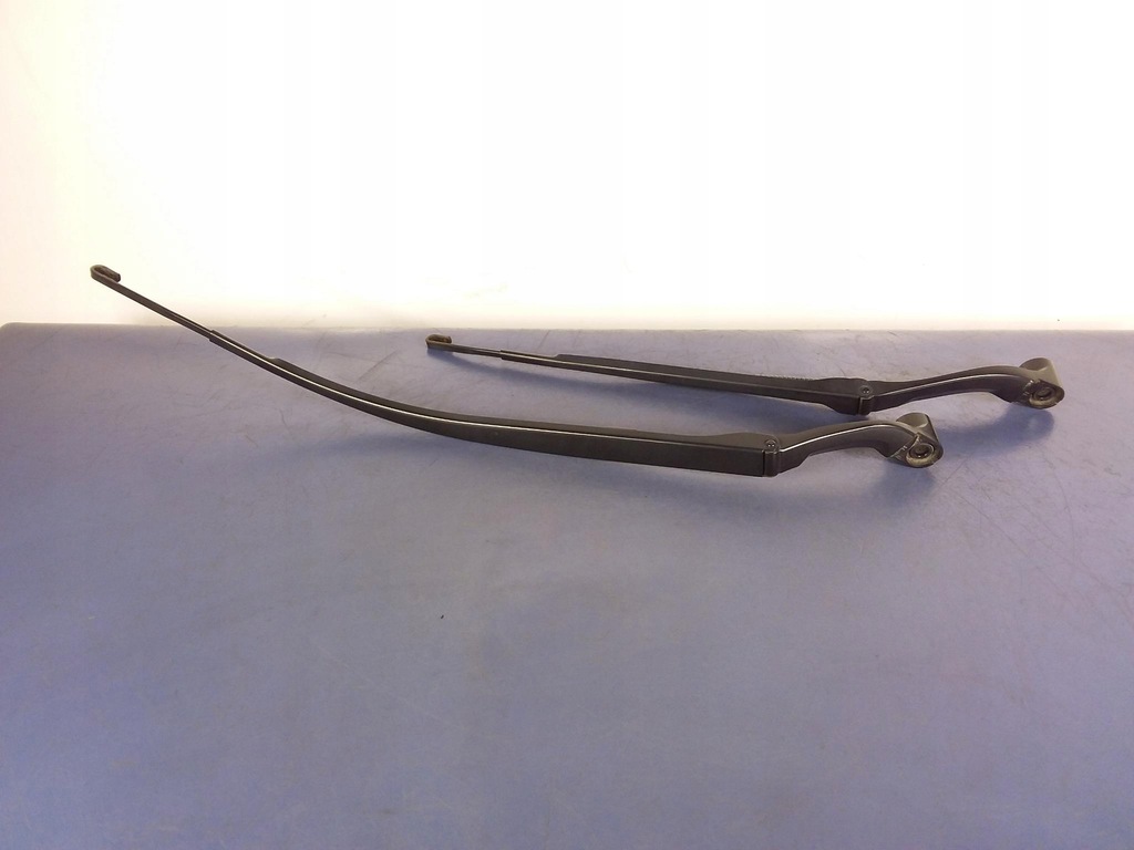 фото №1, Infiniti q50 важелі двірник перед