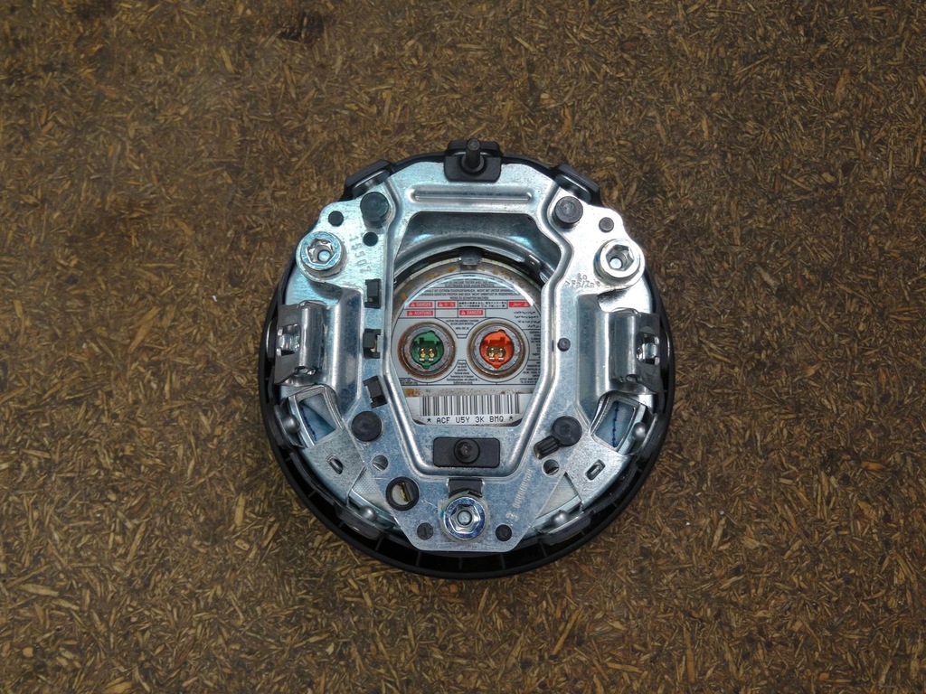 фото №13, Audi tt 8j 06-14 подушка безопасности подушка воздушная водителя 8j0880201j