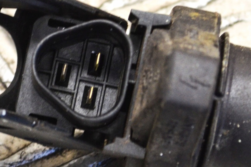 фото №5, Bmw 7 f01 катушка зажигания wysokiego напряжения 7594937 0221504470 4.4 бензин