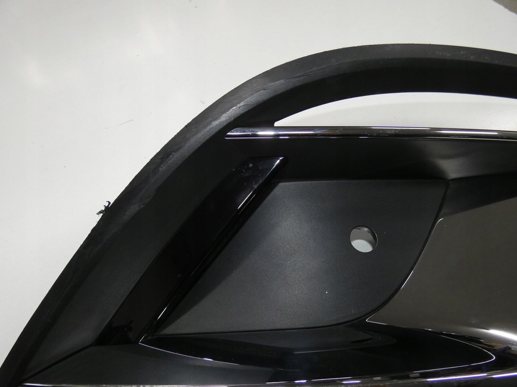 фото №15, Решётка бампера левая правая renault espace v 591.