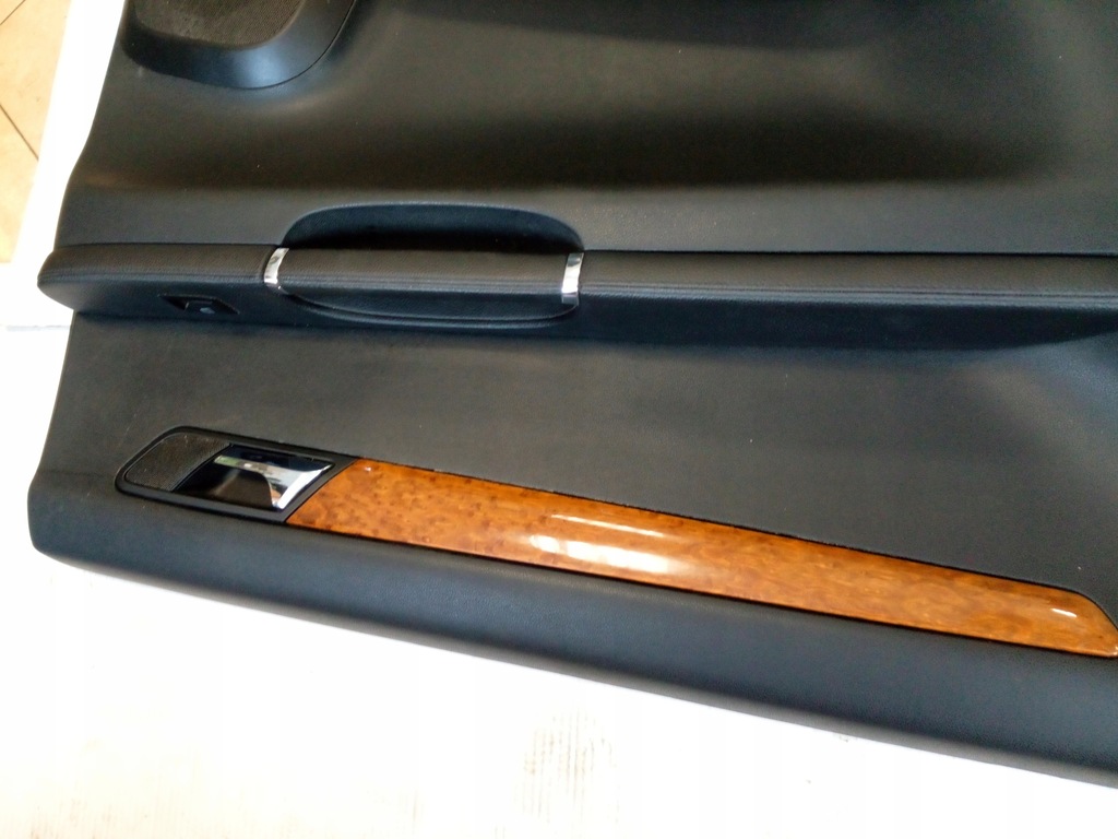 фото №9, Обивка дверь mercedes r-klasa w251 long oryg.