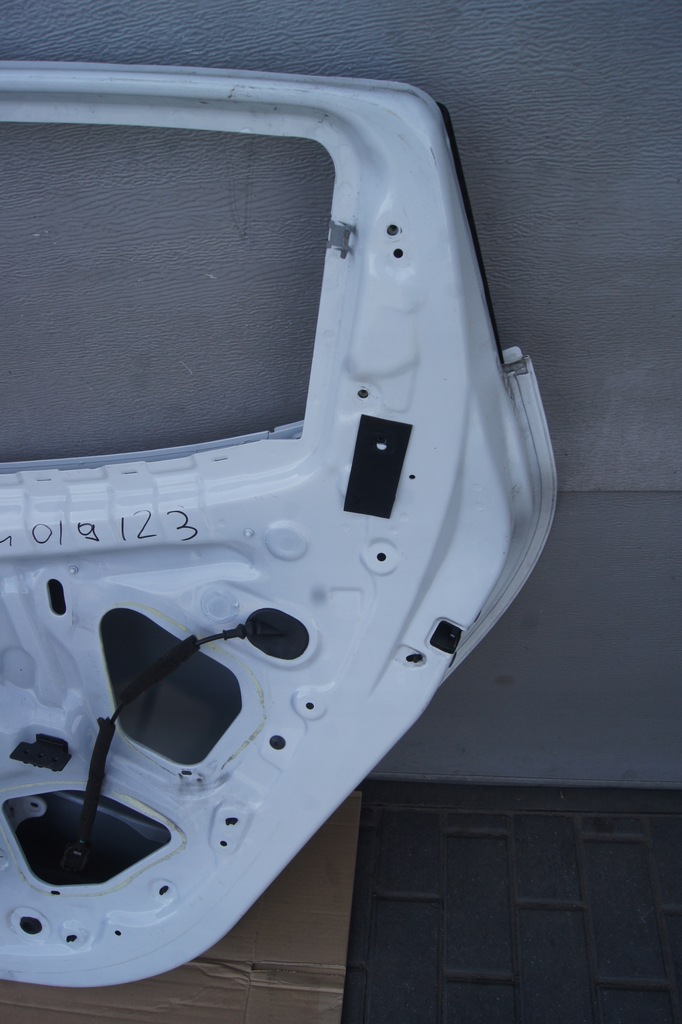 фото №8, Дверь правый задняя clio iv hb uszk