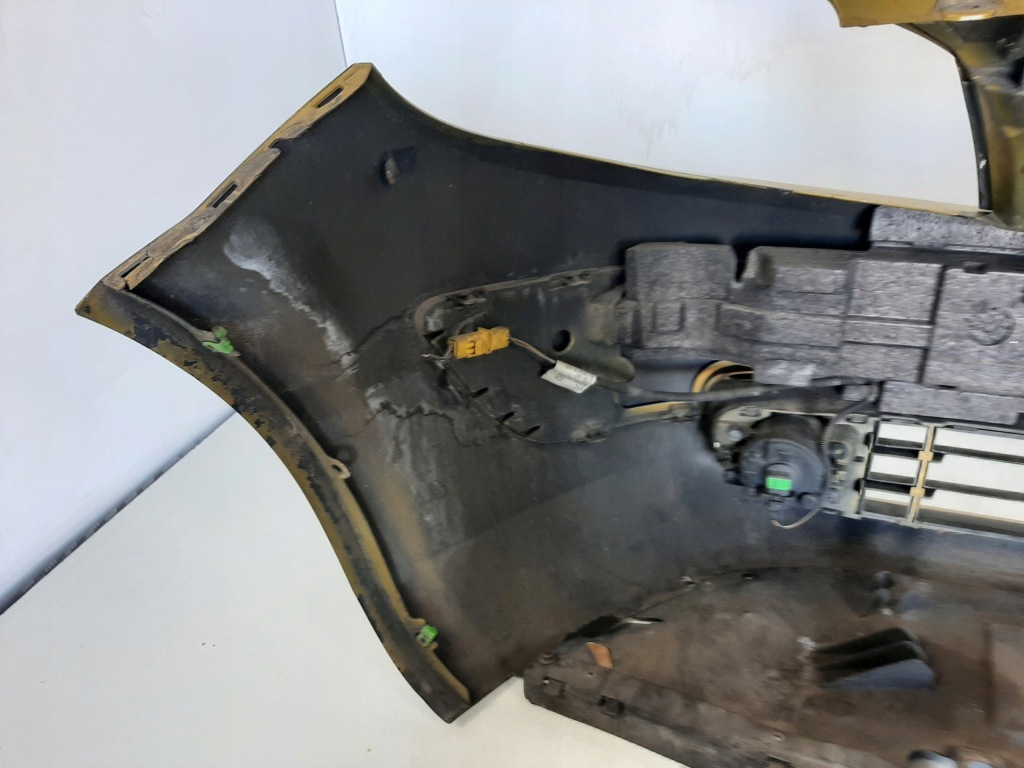 Renault scenic 2 03r бампер перед протитуманна фара kod ted37 7701474769 Доставка