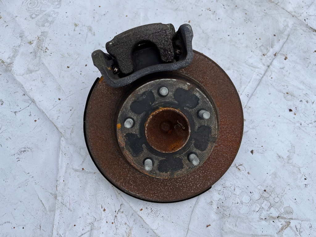 фото №1, Поворотный кулак ступица суппорт левый задняя задний renault arkana