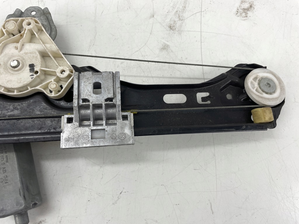 фото №7, Подъемник окон правый задняя mercedes w203 a2038203042