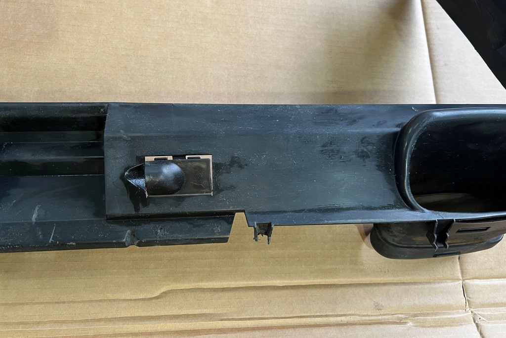 фото №13, Воздуховод воздуха защита поперечина mercedes clk w209 a2095050530 a2095050630