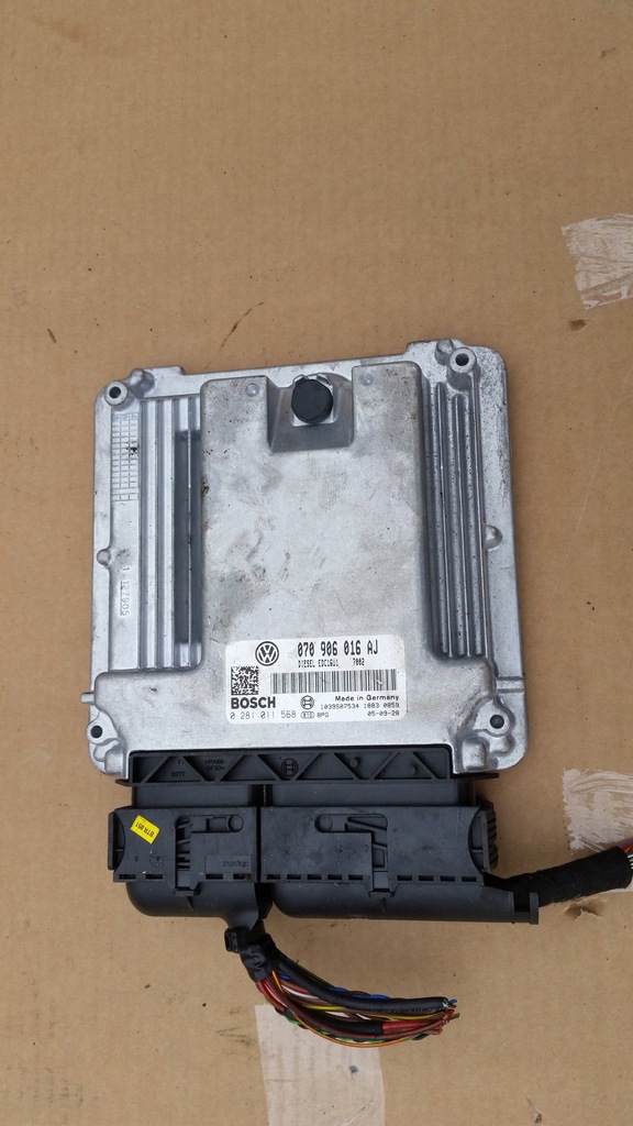 фото №1, Vw transporter t5 2.5 tdi бортовой компьютер двигателя