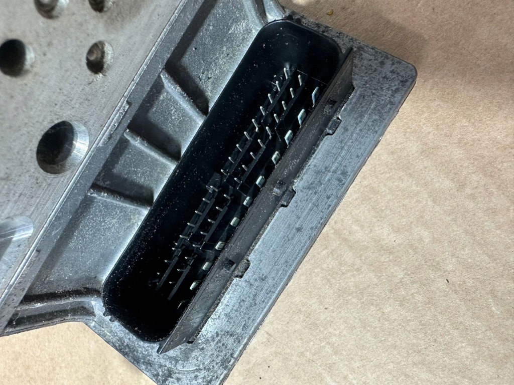 Насос гальмівна блок керування abs sbc mercedes sl r230 a0064313312 Зі Шроту