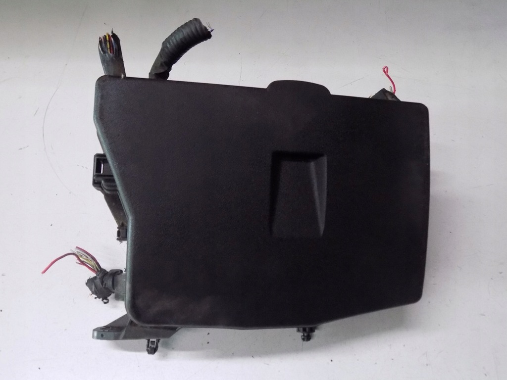 фото №6, Toyota auris i 06-09 модуль коробка 82662-02190