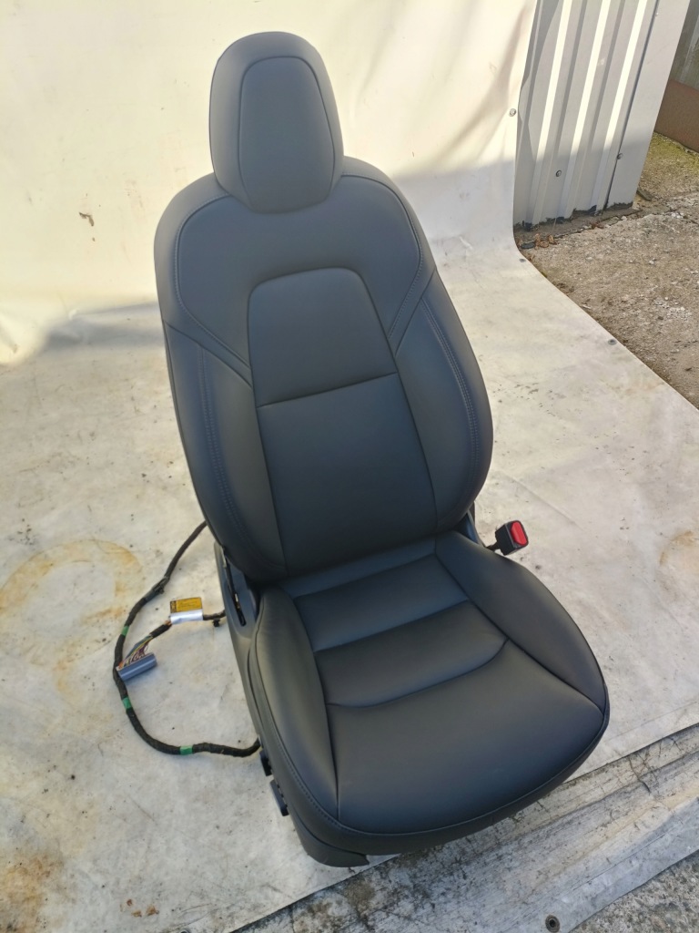 Купити Tesla model 3 сидіння пасажира 1489060-05-c