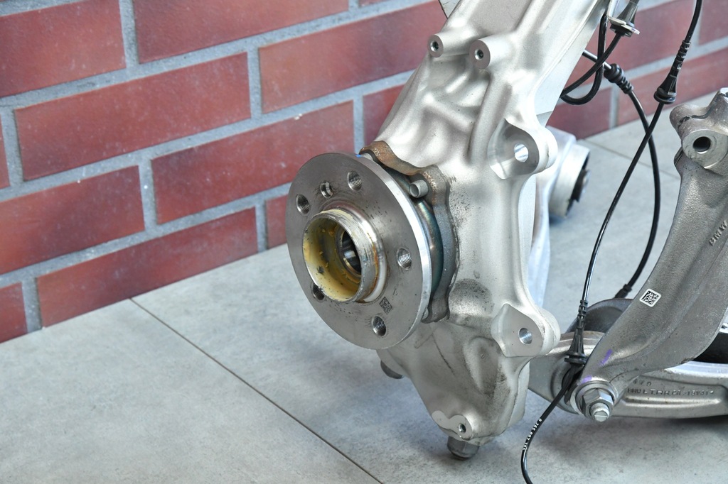 фото №5, Поворотний кулак ліва перед передня важіль bmw x5 g05 x6 g06 x7 g07 17km